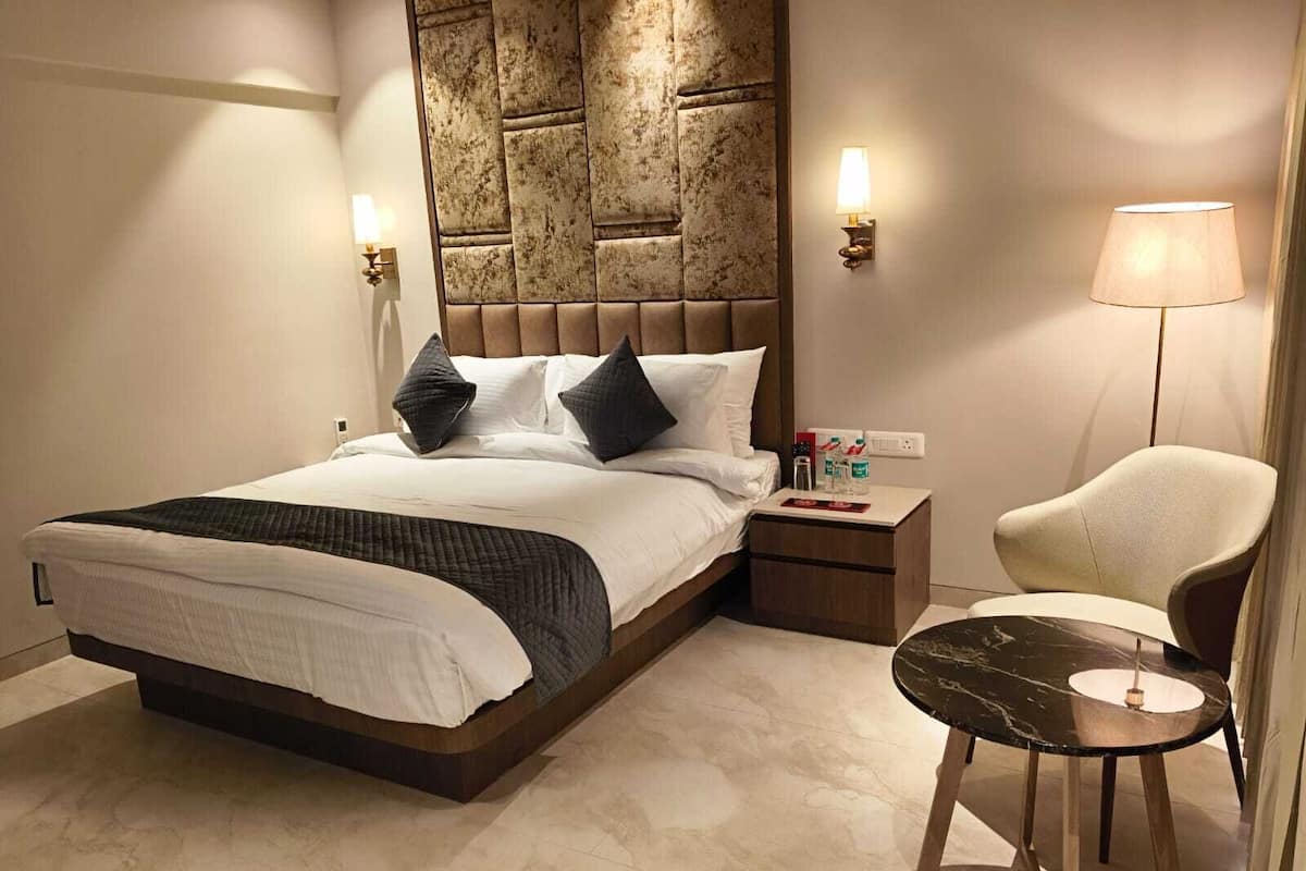 Executive Room | Free WiFi