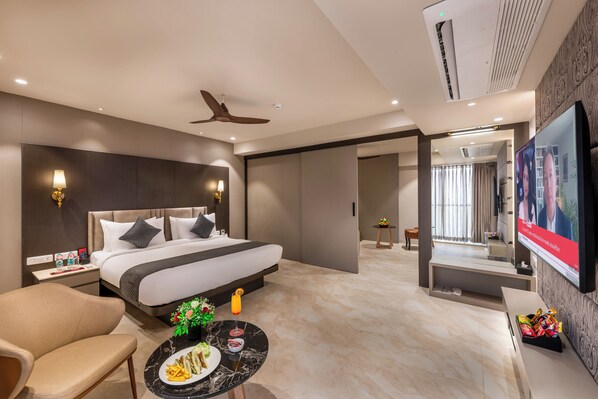 Premium Room | Hypo-allergenic bedding, desk, laptop workspace, rollaway beds - SkkyLight Lords Inn (Nanded)