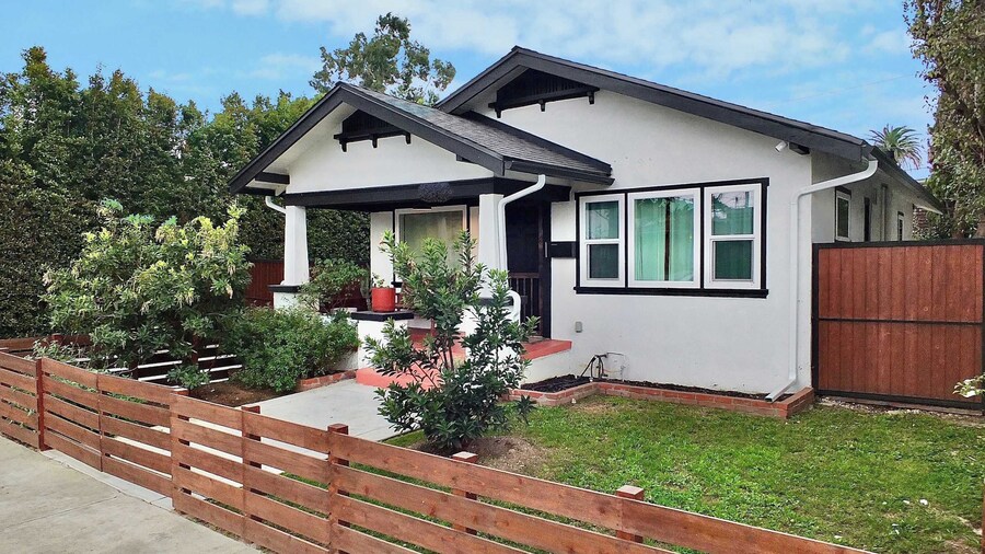 Charming Craftsman - Beach Close