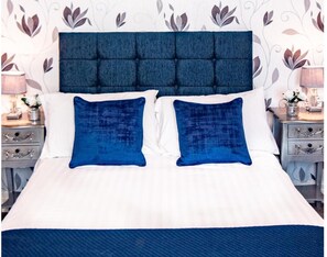 Room - Standard Twin Room (Blackpool)