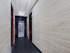 House | Interior - Townhouse Phase 3 DLF Cyber City (Gurugram)