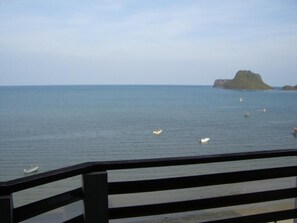 Standaard Twin kamer, balkon, uitzicht op zee