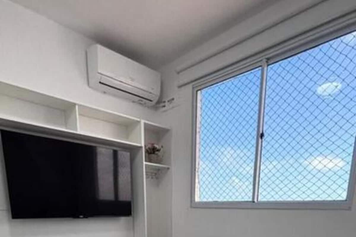 Appartement Confort, vue partielle sur la mer