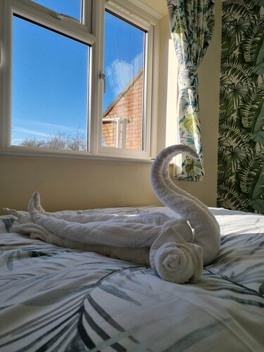 Family-run 5 star accommodation with Consistent Superhosts - home from home