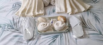 Family-run 5 star accommodation with Consistent Superhosts - home from home