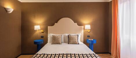 Chambre Deluxe | Coffre-fort, bureau, accès au Wi-Fi (inclus)