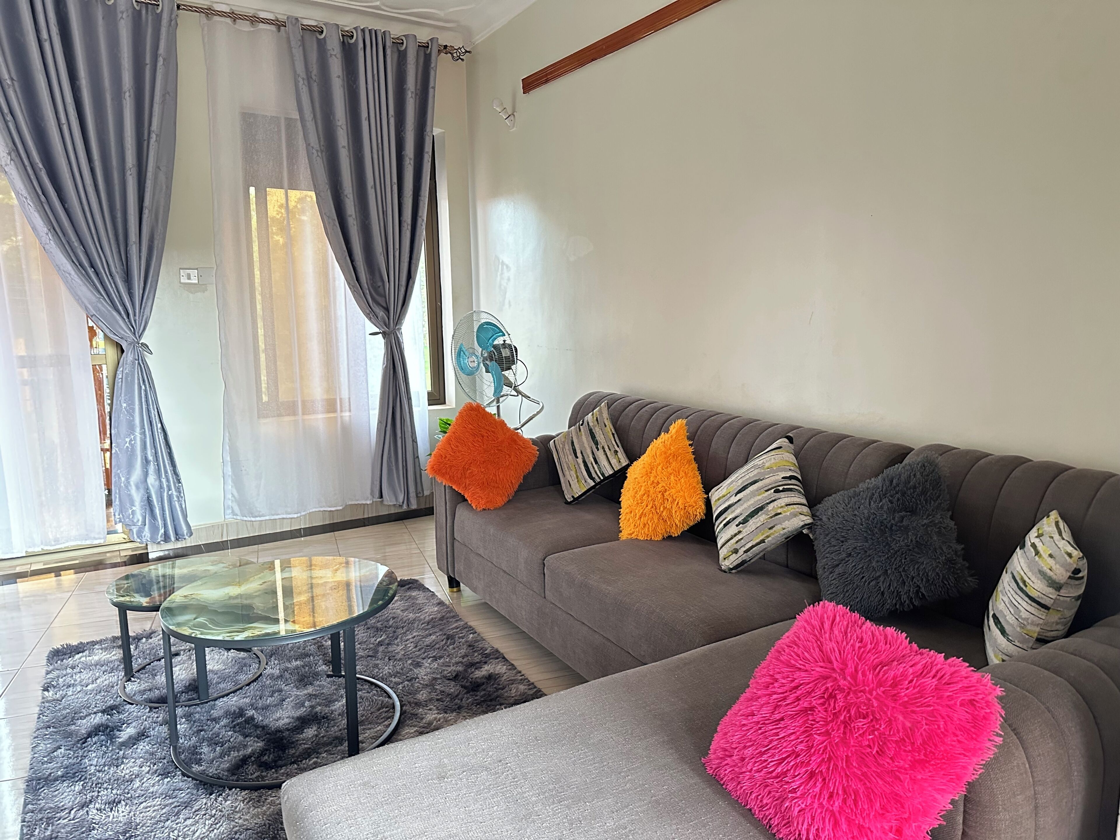 تلفزيون ذكي، كُتُب