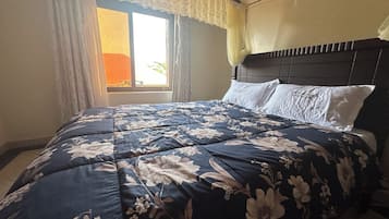 2 quartos, ferros/tábuas de passar roupa, Wi-Fi de cortesia