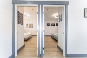 Unclassified image, 5 of 17, button - 2 King Beds:Spokane Airport Layove, Near Casino, Fairchild AFB: Free Laundry (Spokane)