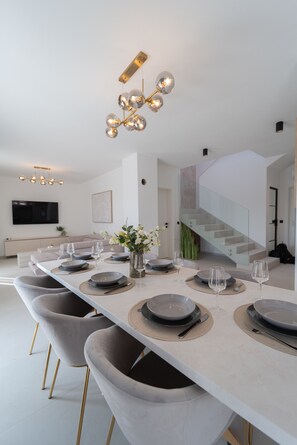 Dining - Villa Turnea with heated pool (Turanj)