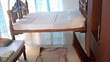 Deluxe Twin Room | Free WiFi, bed sheets