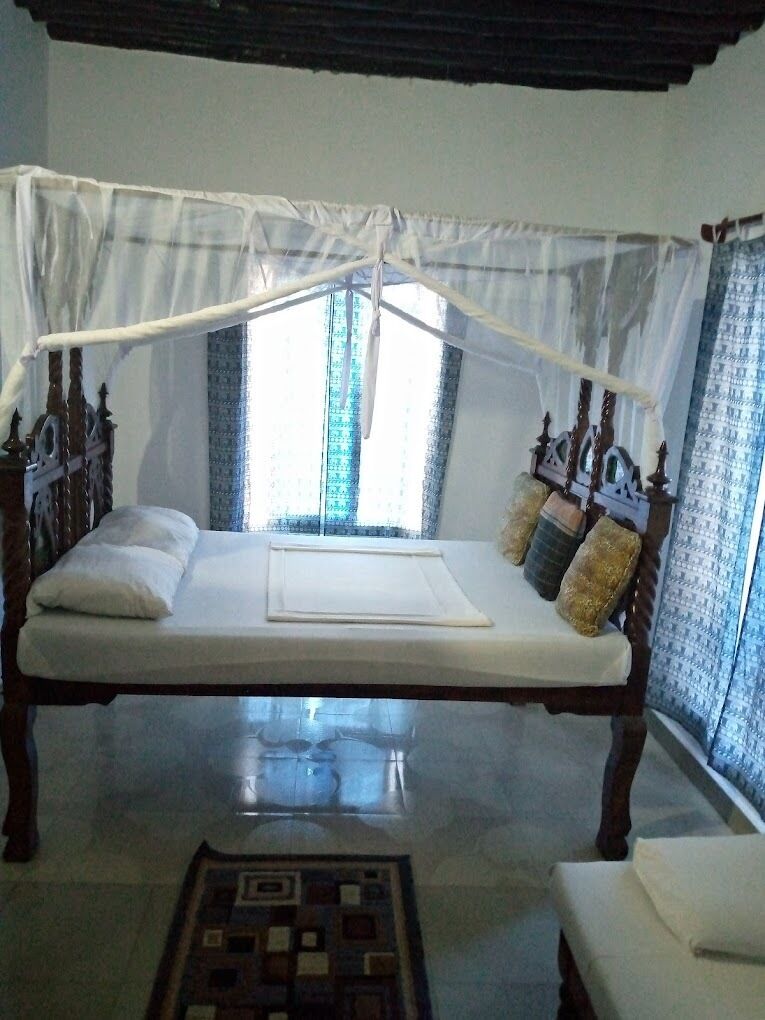 Deluxe Twin Room | Free WiFi, bed sheets