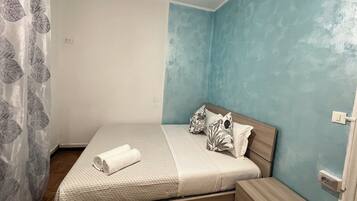 Economy kamer, uitzicht op stad | Gratis wifi