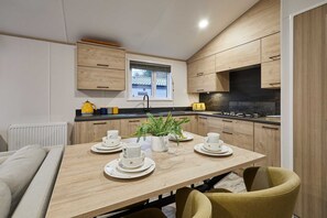 Apartment | 2 bedrooms - Host Stay Honey Bee Lodge (York)