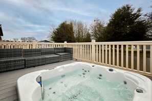 2 bedrooms - Host Stay Lakeshore Lodge (York)
