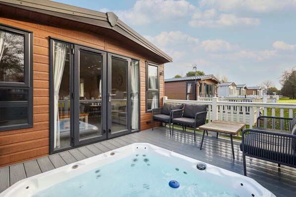 Apartment | 2 bedrooms - Host Stay Fairview Lodge (York)