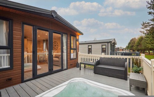 Host Stay Woodpark Lodge