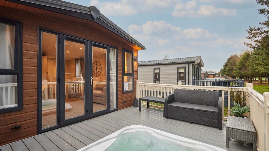 Host Stay Woodpark Lodge