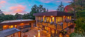 NEW Luxe Chapel Garden Retreat Chapel Views