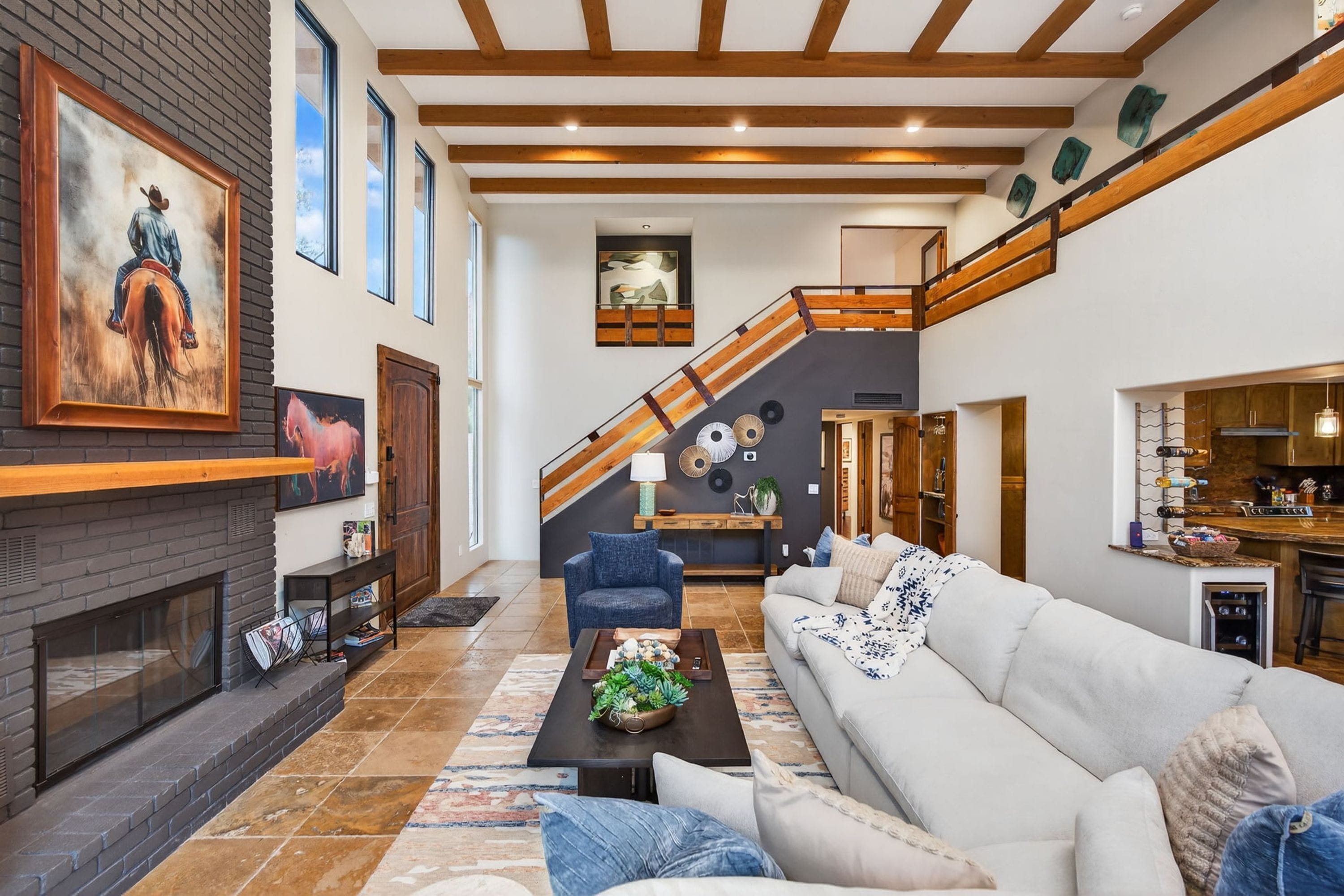 Casa | 4 quartos, acesso à internet de alta velocidade