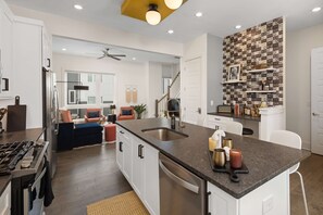 Casa | 3 quartos, acesso à internet de alta velocidade