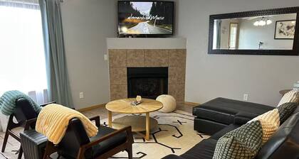 Stay and enjoy in this convenient & centrally-located 2-storey townhouse/duplex.