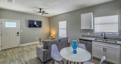 furnished 1 bedroom condo steps away Kickapoo Lucky Eagle Casino, Eagle Pass Tx