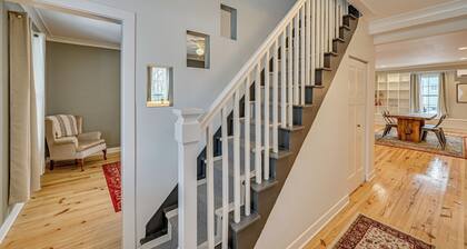 Extended Stay in South Haven! Pet-friendly Home