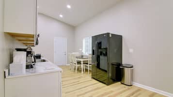Rumah (2 Bedrooms) | Interior