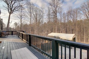 House (2 Bedrooms) | Interior - Gateway to North Georgia Mtns! Commerce Retreat (Commerce)