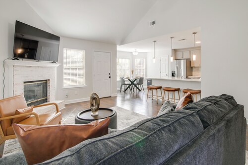 Walk to the Greenline: Sleek Cordova Home w/ Patio