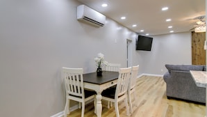 รูปภาพที่ไม่ได้จัดประเภท, 2 จาก 25, ปุ่ม
