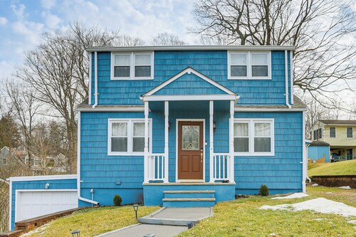 Walk to Lake Hopatcong: Vibrant Home w/ Deck!