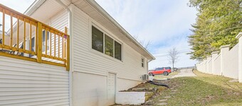 Herrington Lake Home w/ Deck: Golf, Boat & Relax!