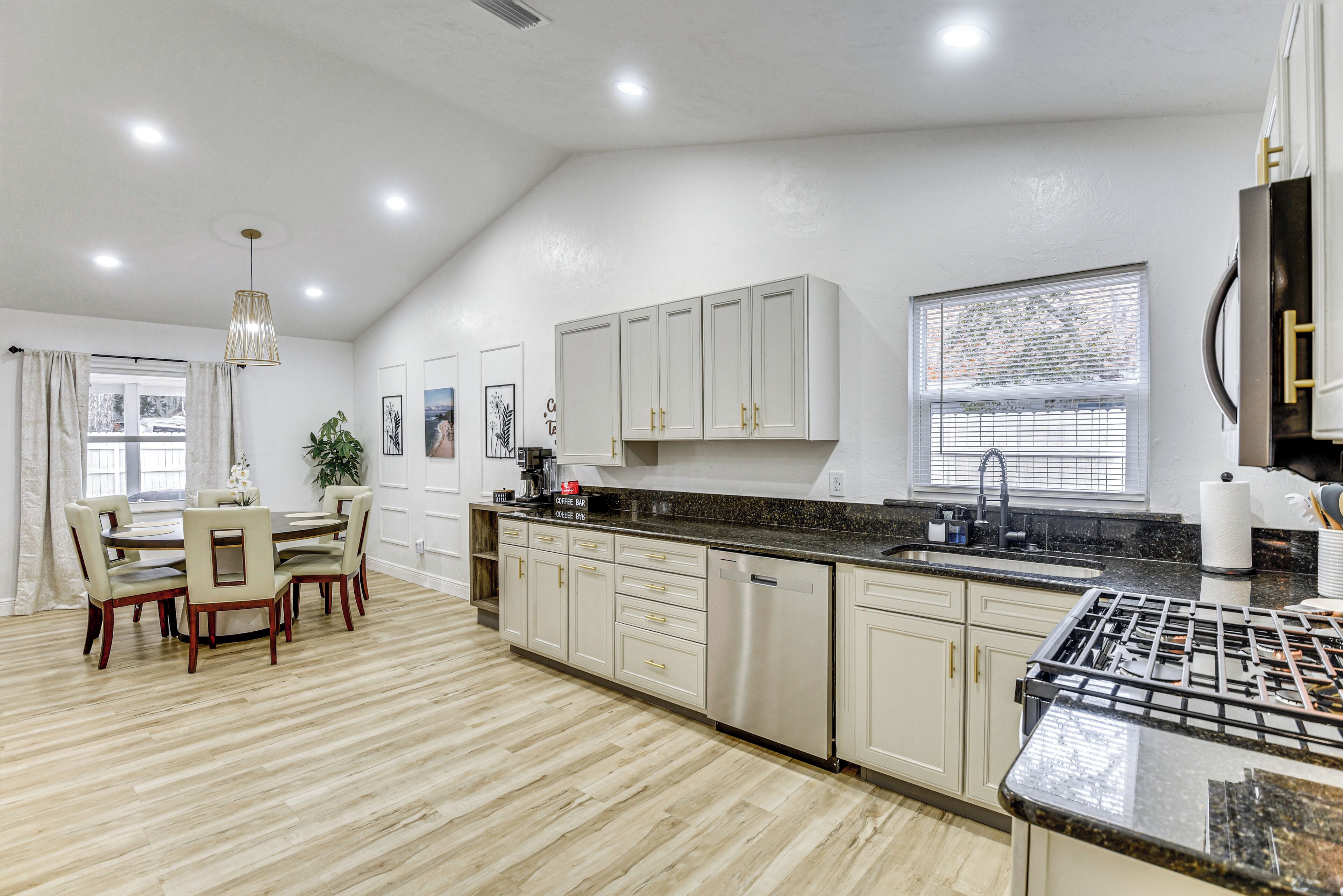 Casa (3 Bedrooms) | Parte interna