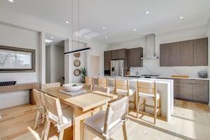 Apartment (2 Bedrooms) | Interior - Sunnyside View: ABQ Home Near Old Town & Biopark! (Albuquerque)
