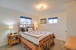 House (3 Bedrooms) | Interior - 5 Mi to Heise Hot Springs: 'the Trout House' (Ririe)