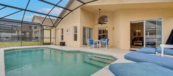 Poolside Oasis & Game Room Fun! Gem in Haines City