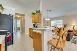 House (4 Bedrooms) | Interior - Poolside Oasis & Game Room Fun! Gem in Haines City (Haines City)
