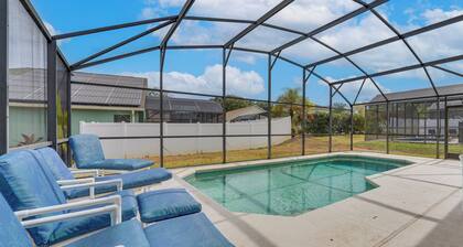Poolside Oasis & Game Room Fun! Gem in Haines City