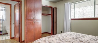 Quarter-acre Lander Cabin 7 Mi to Sinks Canyon