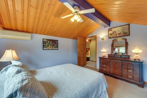 Interior - 7 Mi to Sinks Canyon: 'creekside Place' in Lander (Lander)