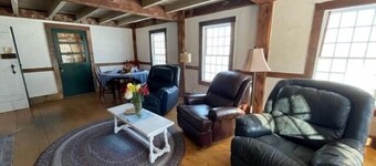 Private Beach! Passamaquoddy Bay Cottage