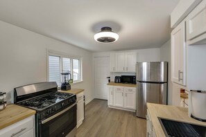 Nhà (3 Bedrooms) | Nội thất