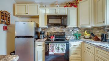 House (0 Bedroom) | Interior