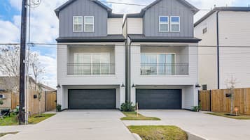 واجهة المنشأة