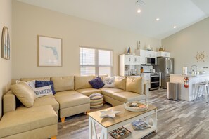 House (2 Bedrooms) | Interior - Deck & Steinhatchee River Views: Family Getaway (Steinhatchee)