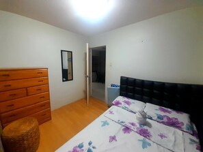 2 bedrooms, iron/ironing board, WiFi, bed sheets - One oasis condo davao 2bedroom groundfloor (Davao City)
