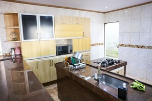 House, Smoking | 3 bedrooms - Casa c Piscina e Churrasqueira no Jardim Esperan a (Cabo Frio)