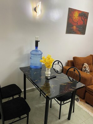 Dining - Cozy & Modern 1 BEDROOM in Roysambu – Perfect Nairobi Stay (Nairobi)